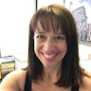 Meet your Posher, Elizabeth